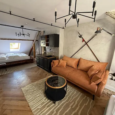 Kavart Apartments Trencin Exterior photo