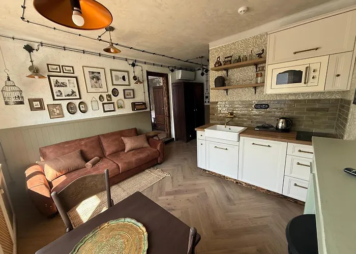Kavart Apartments