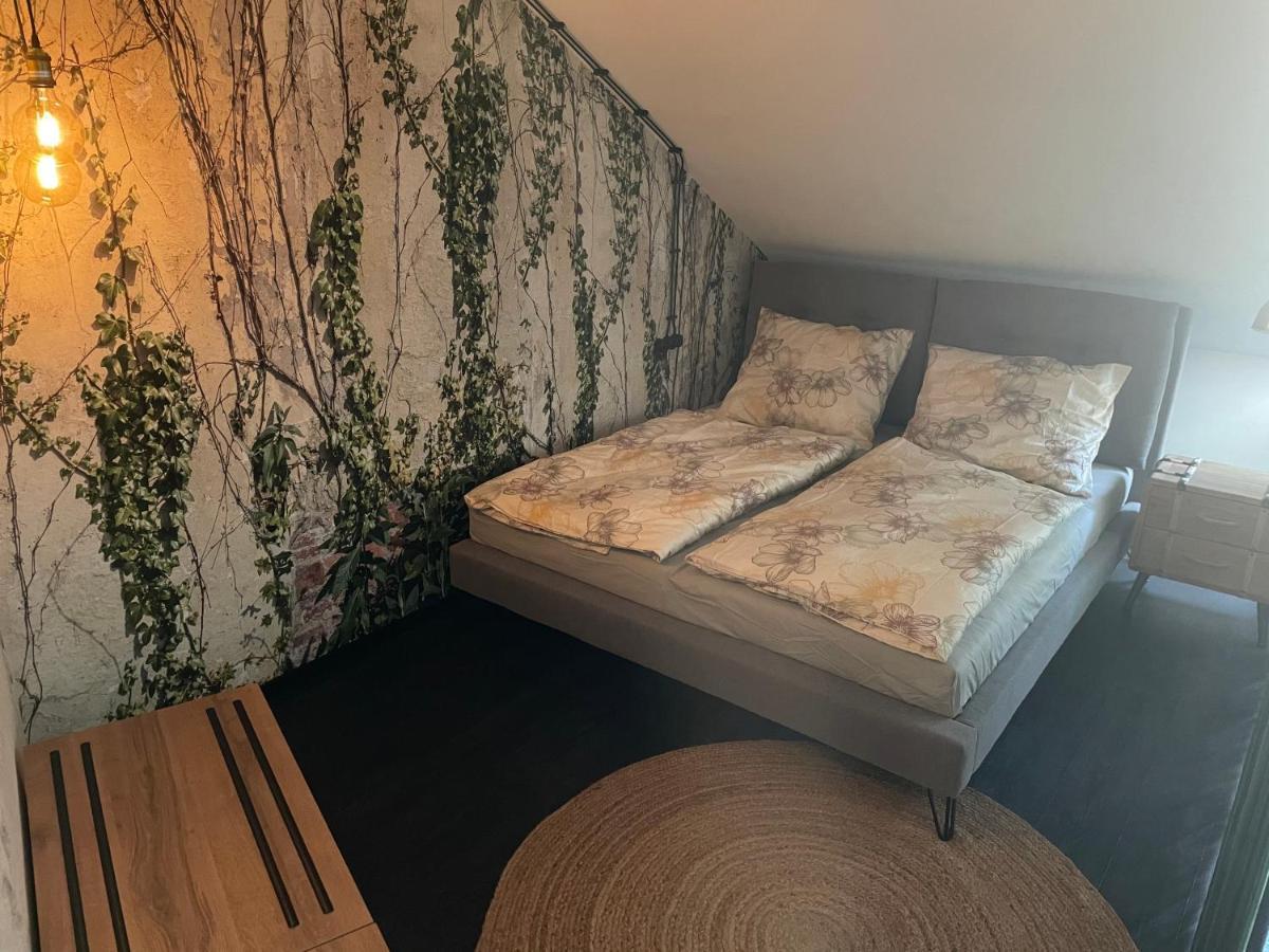 Kavart Apartment *