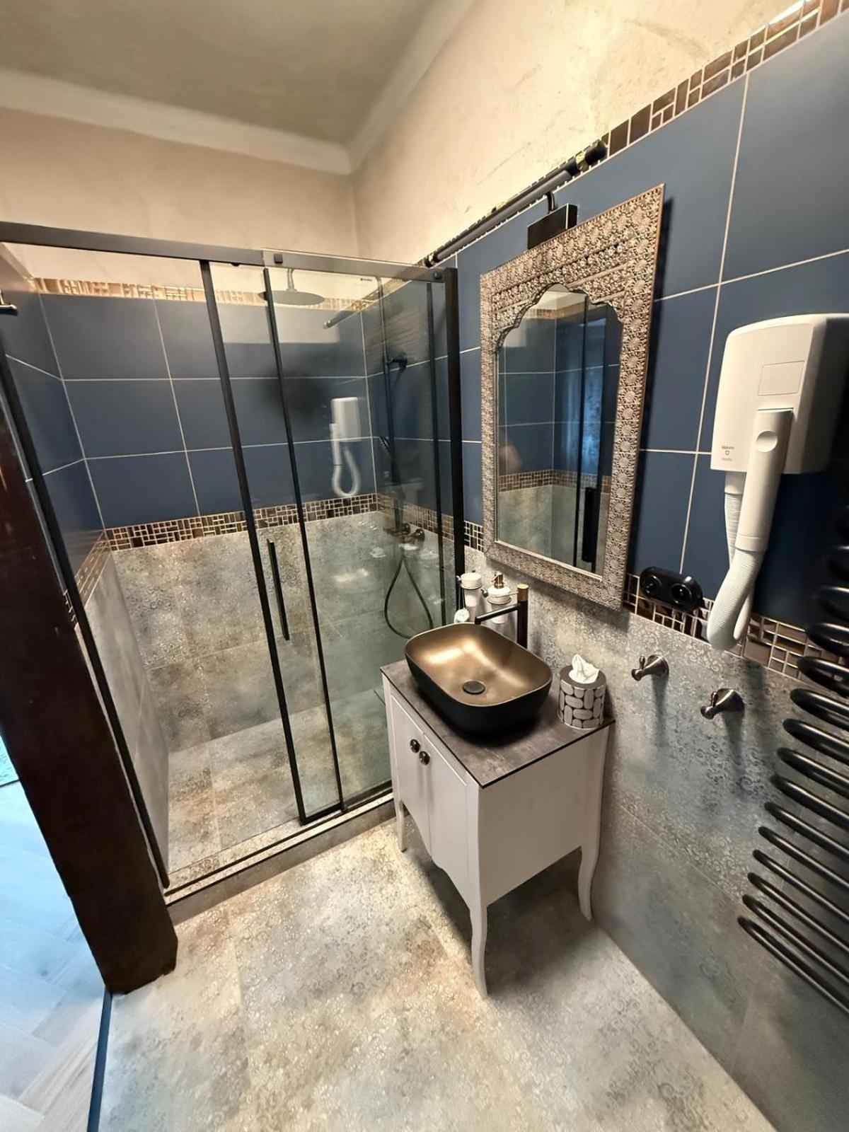 Kavart Apartment